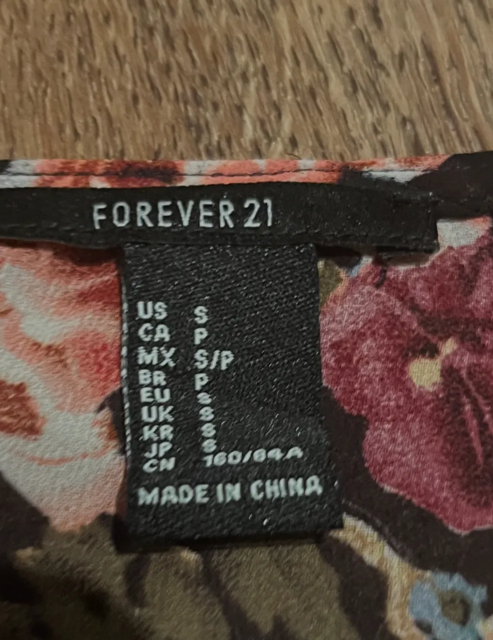 Blusa Forever 21 - Vista 2