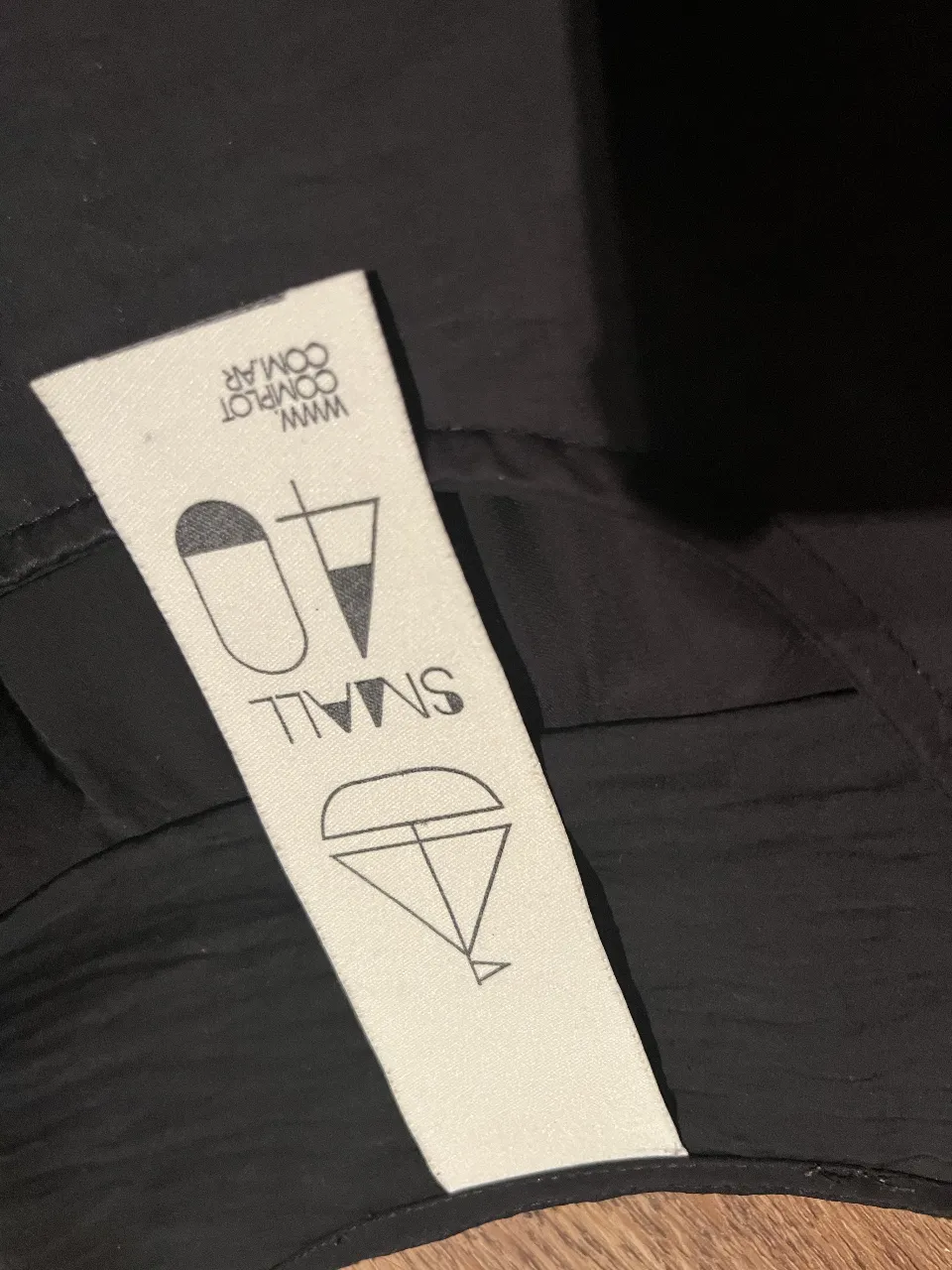 Musculosa Complot - Vista 4