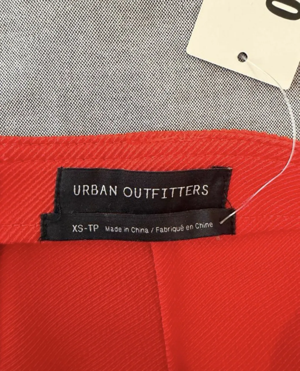 Pollera Urban Outfitters - Vista 2