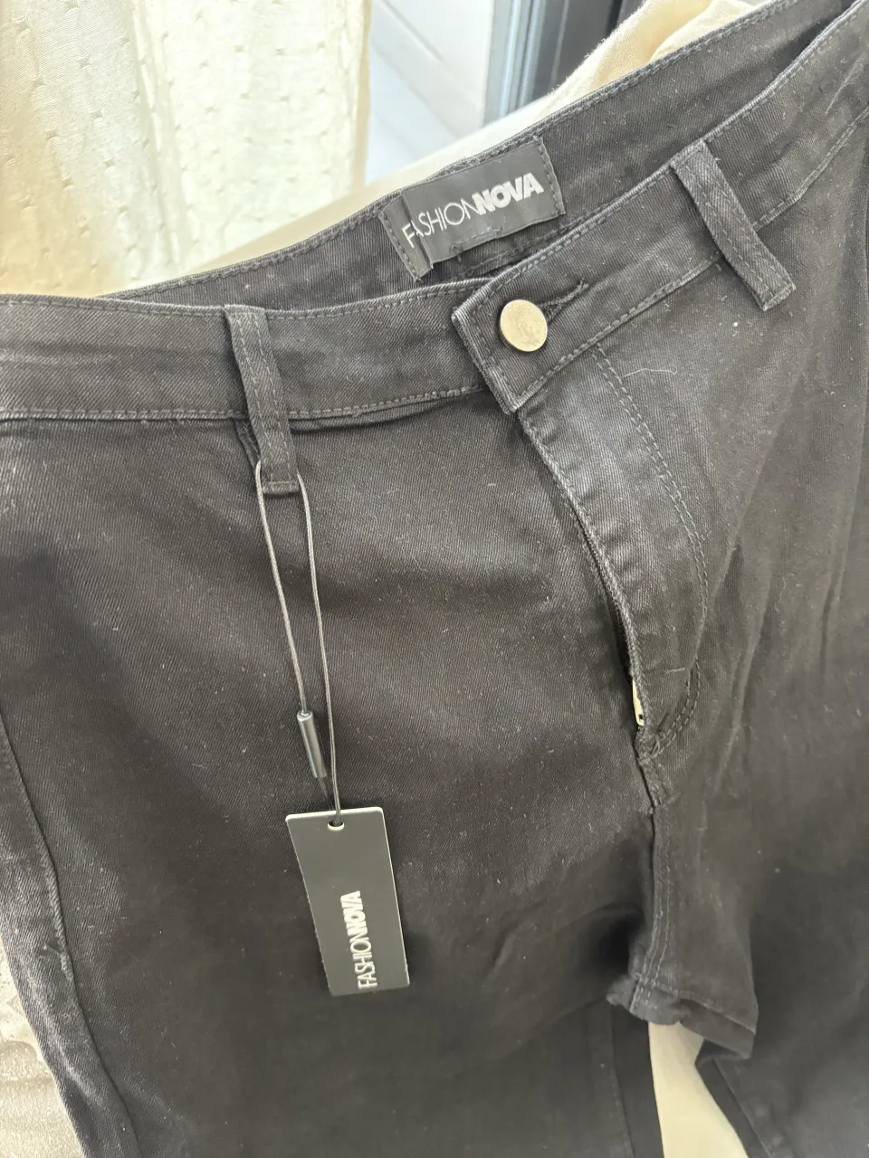 Jean Fashion Nova - Vista 3