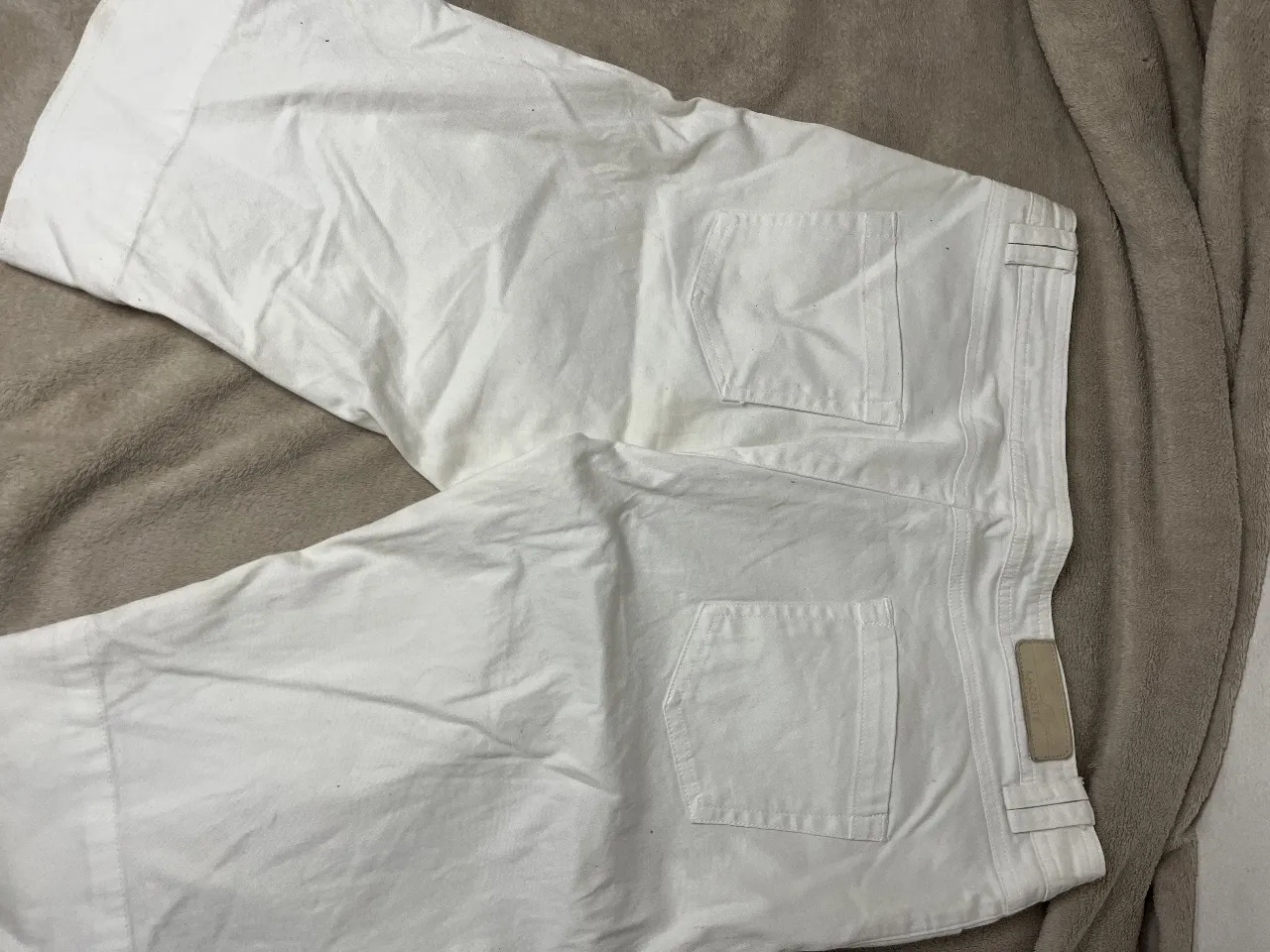 Short Lacoste - Vista 3