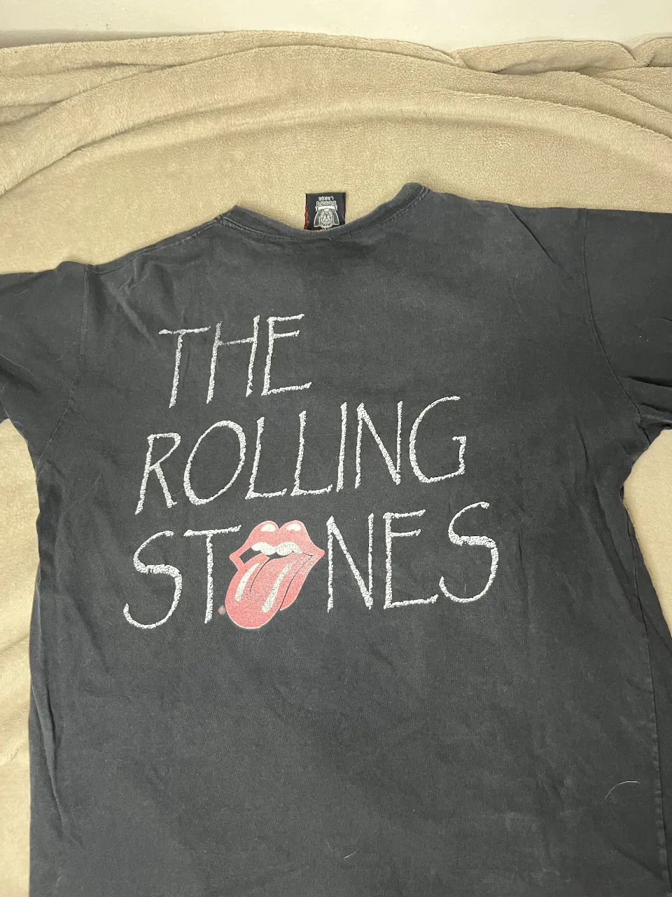 Remera Leon rock - Vista 3