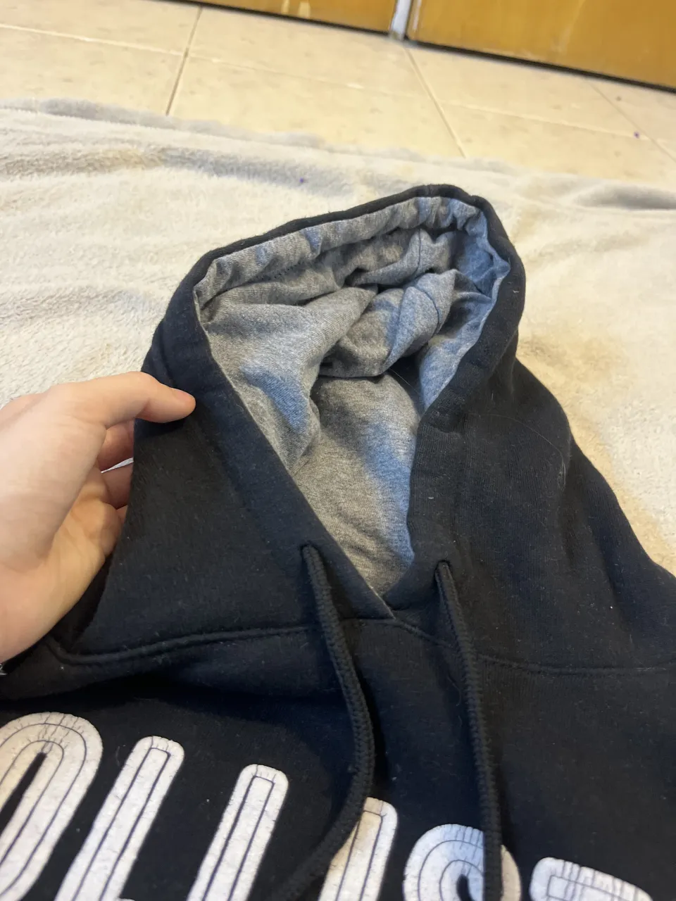 Buzo Hollister - Vista 4