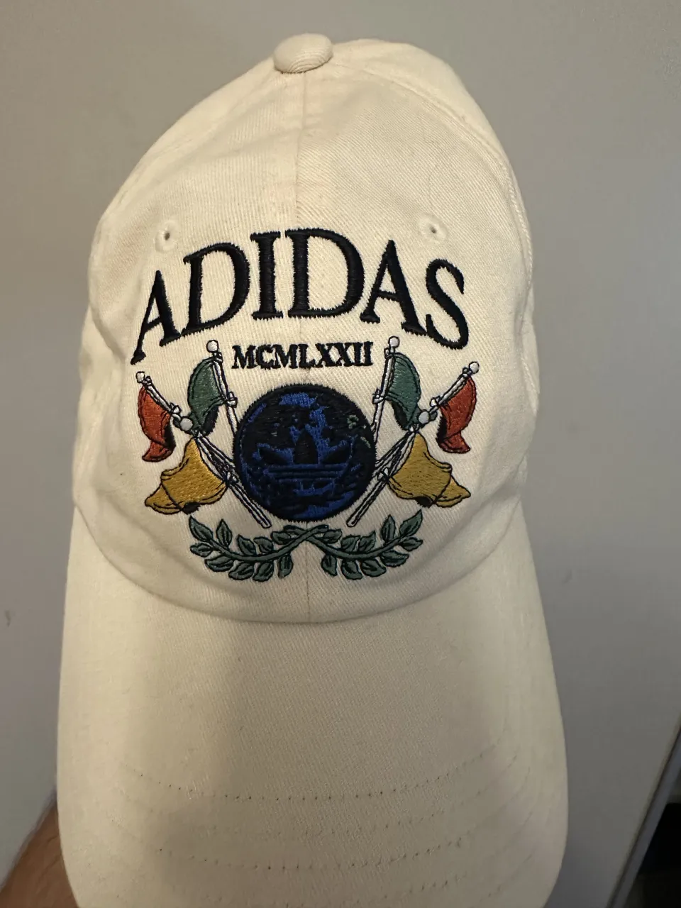 Gorra adidas - Vista 4