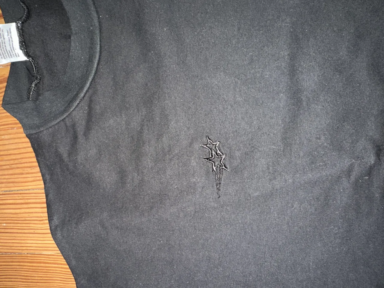 Remera Bruder - Vista 2