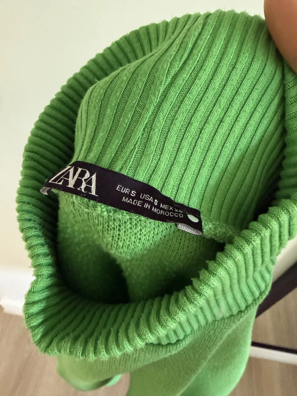 Remera Zara - Vista 3