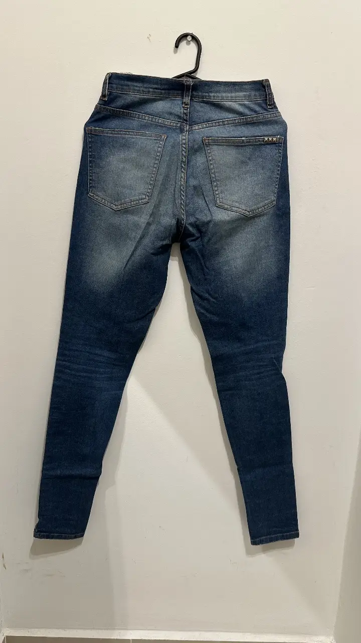 Jean COM PLOT - Vista 2