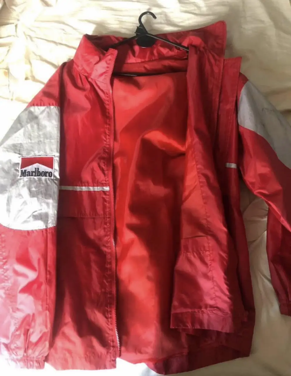 Campera Ferrari - Vista 2