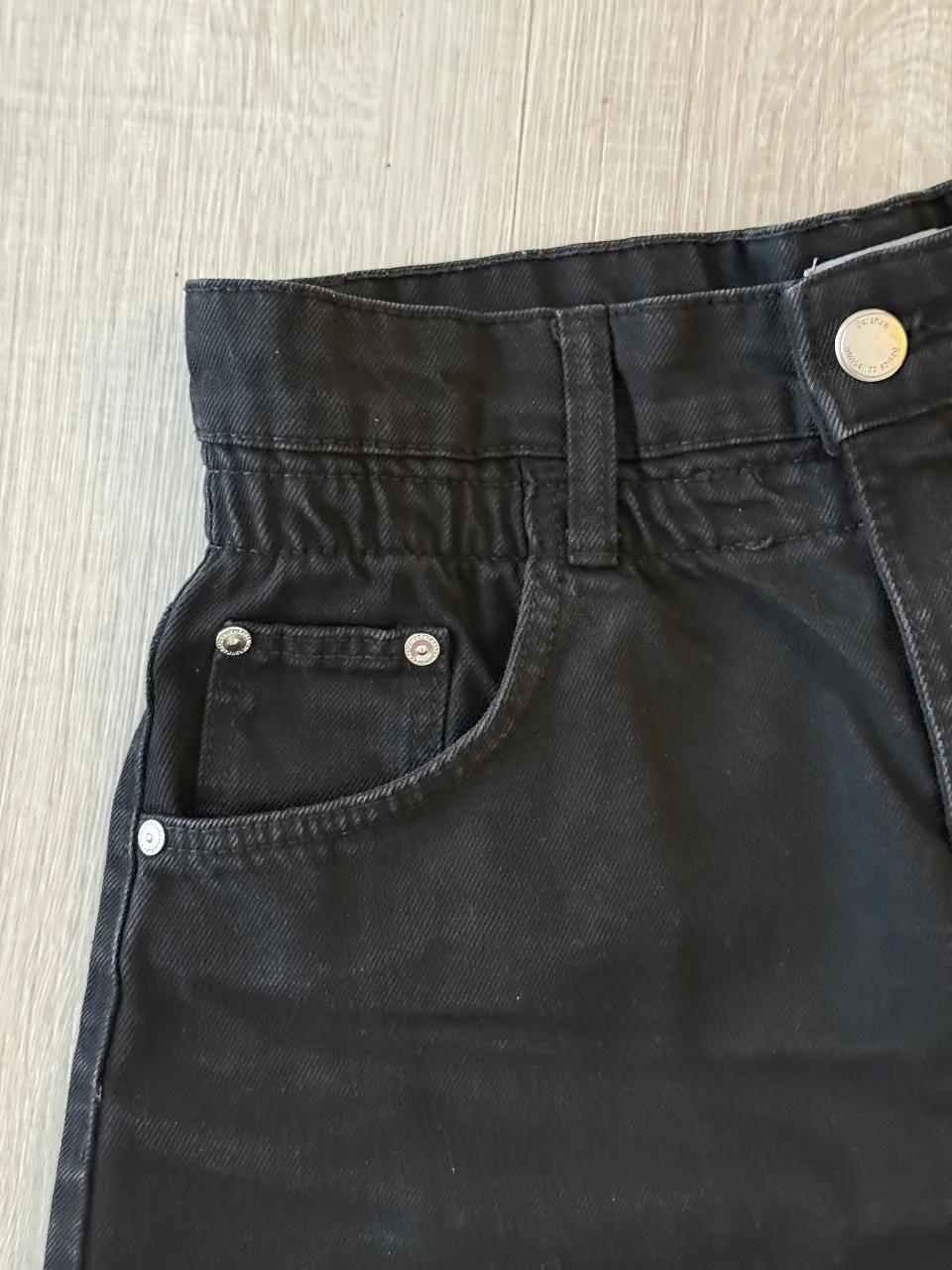 Short Bershka - Vista 4