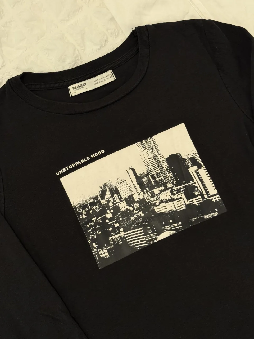 Remera Pull & Bear - Vista 2