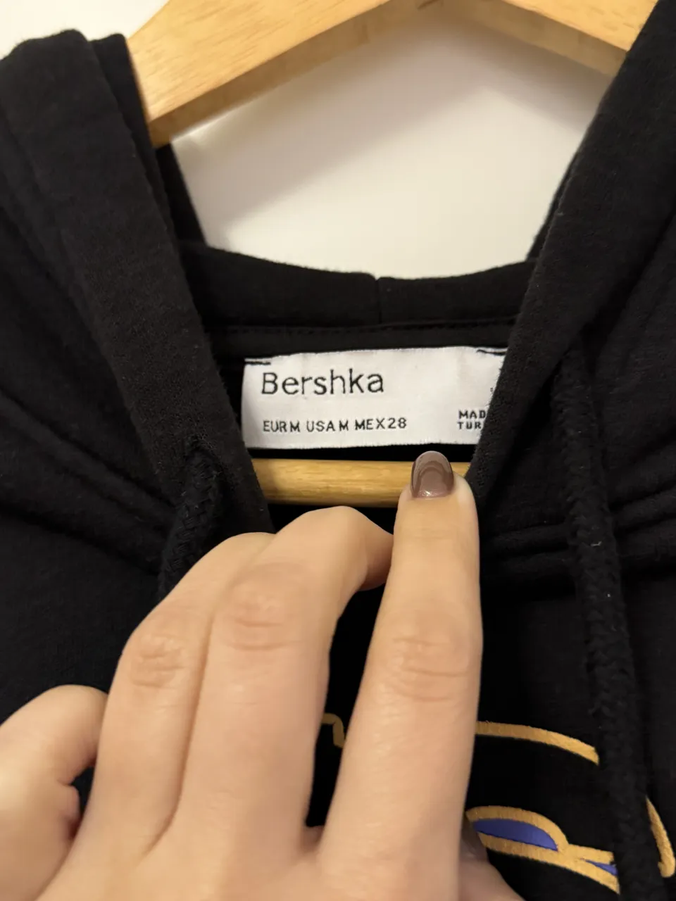 Buzo Bershka - Vista 3