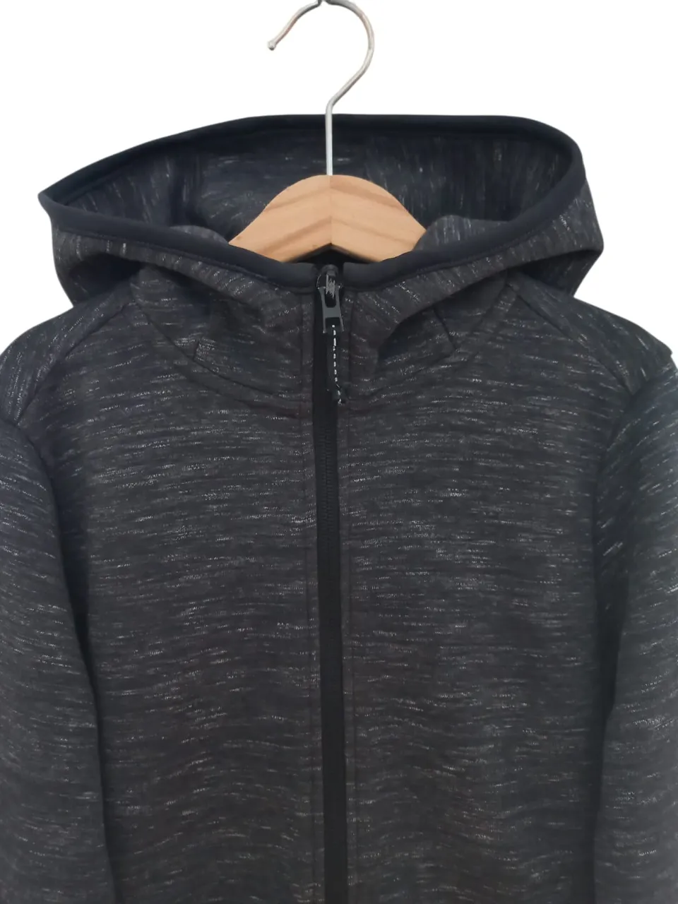 Buzo Uniqlo - Vista 2