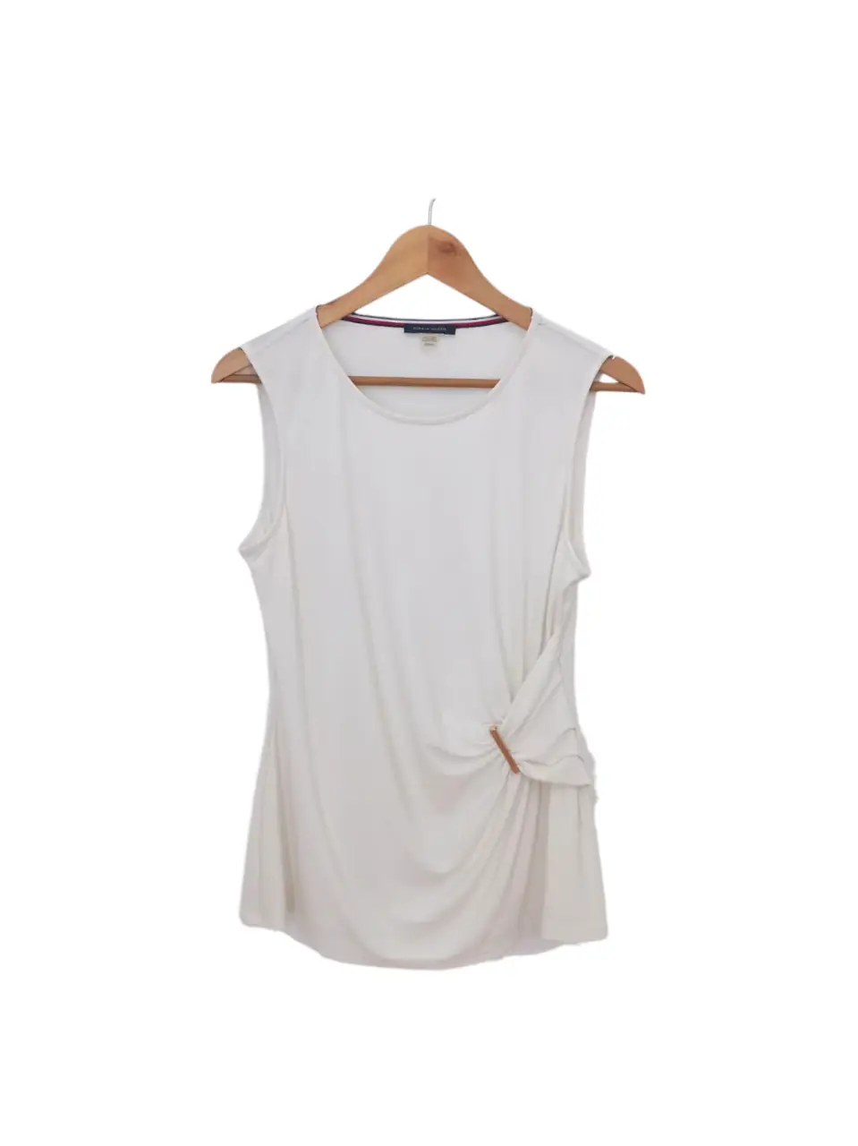 BLUSA DE MUJER SIN MANGAS TOMMY HILFIGER TALLE M. LARGO 64, AXILA 48, CADERA 50, CINTURA 40. POLIESTER Y SPANDEX. 
