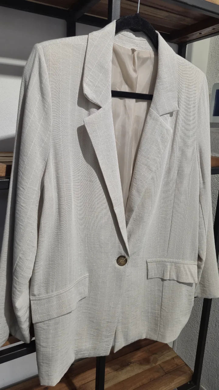 Blazer Merce apparel - Vista 3