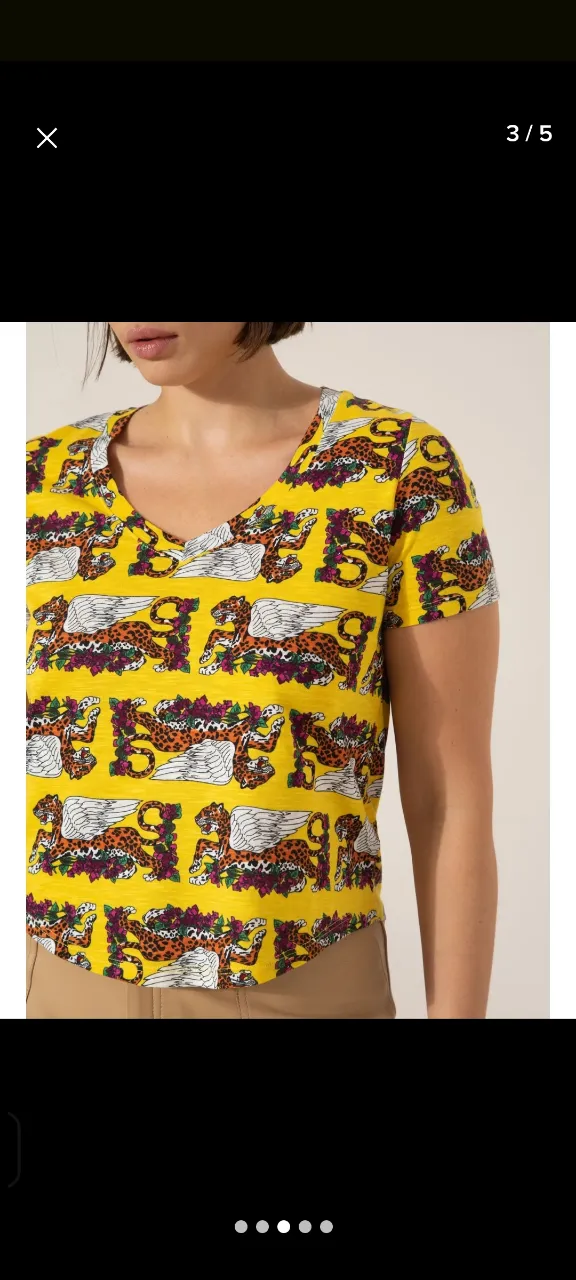 Remera Jazmín Chebar - Vista 2