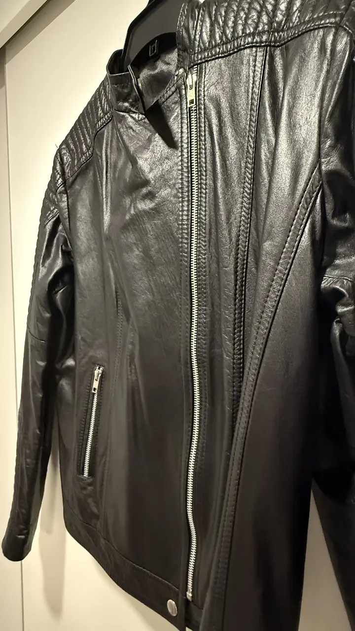 Campera Otra - Vista 2