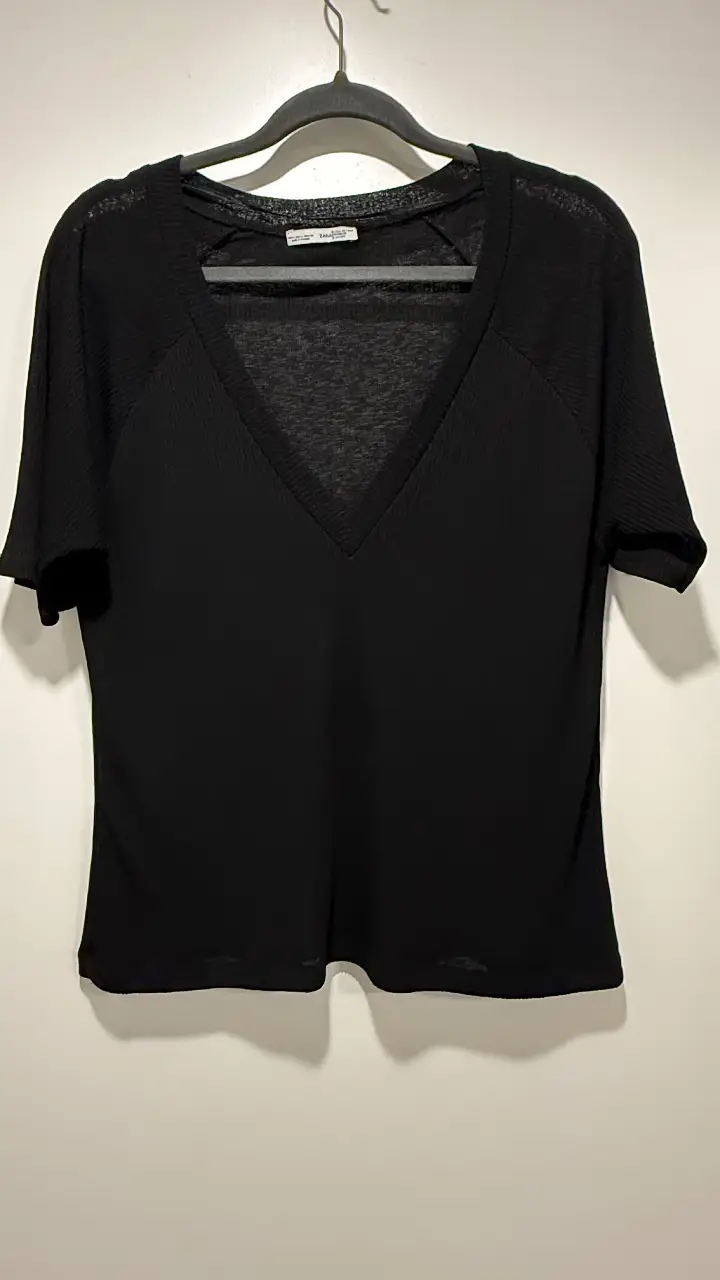 Remera Zara - Vista 3