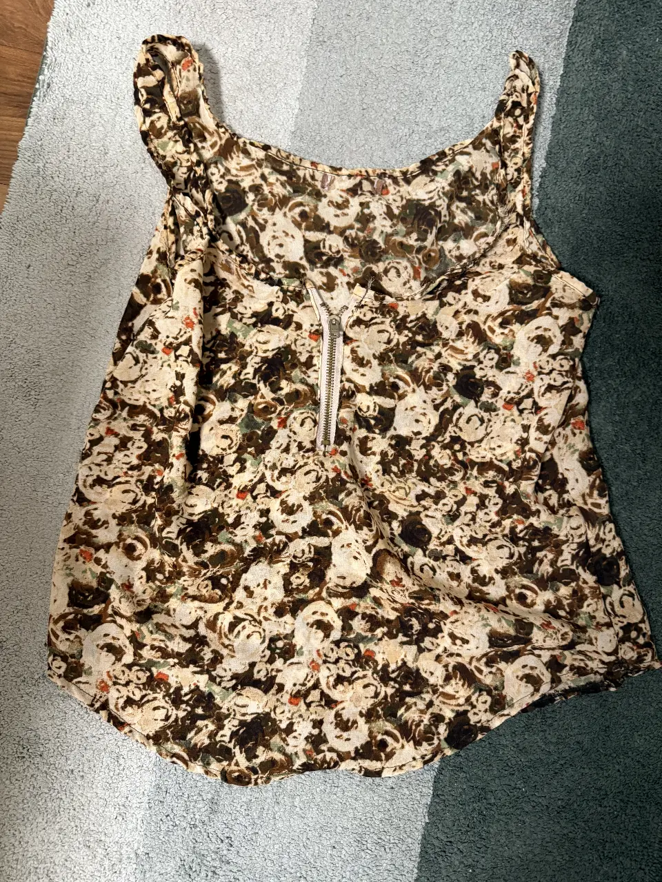 Musculosa Generic - Vista 2