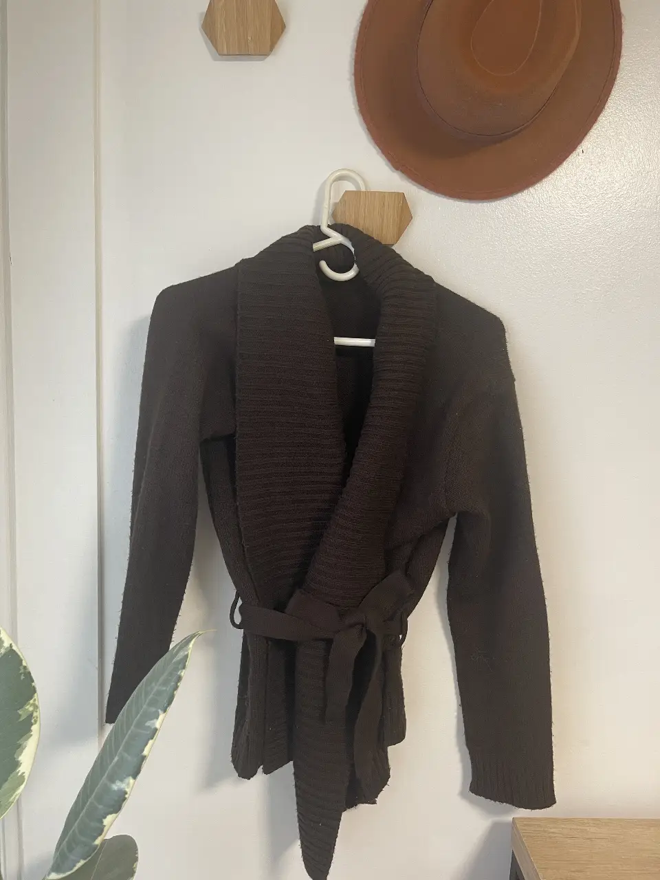 Cardigan Generic - Vista 2