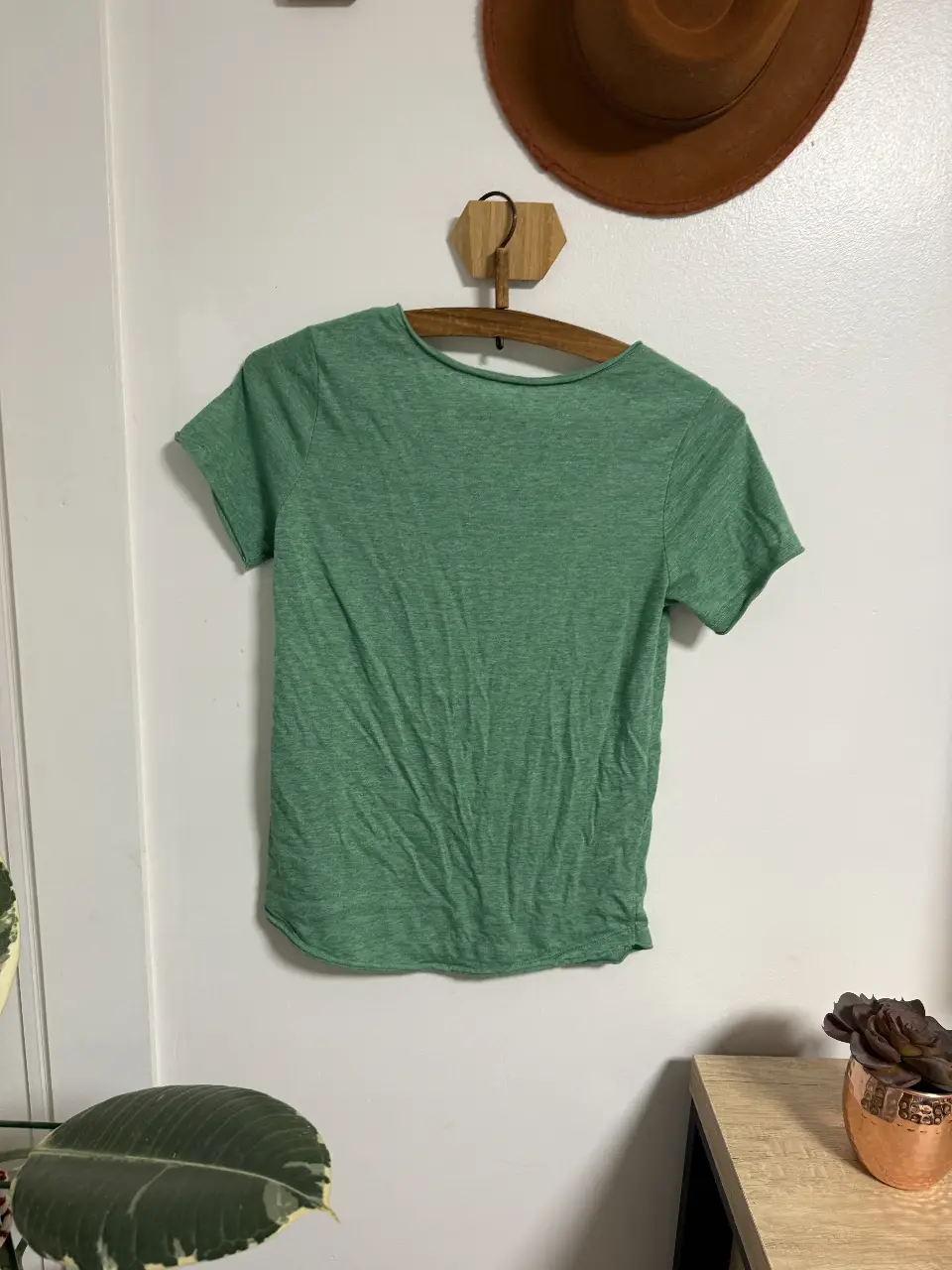 Remera Generic - Vista 2