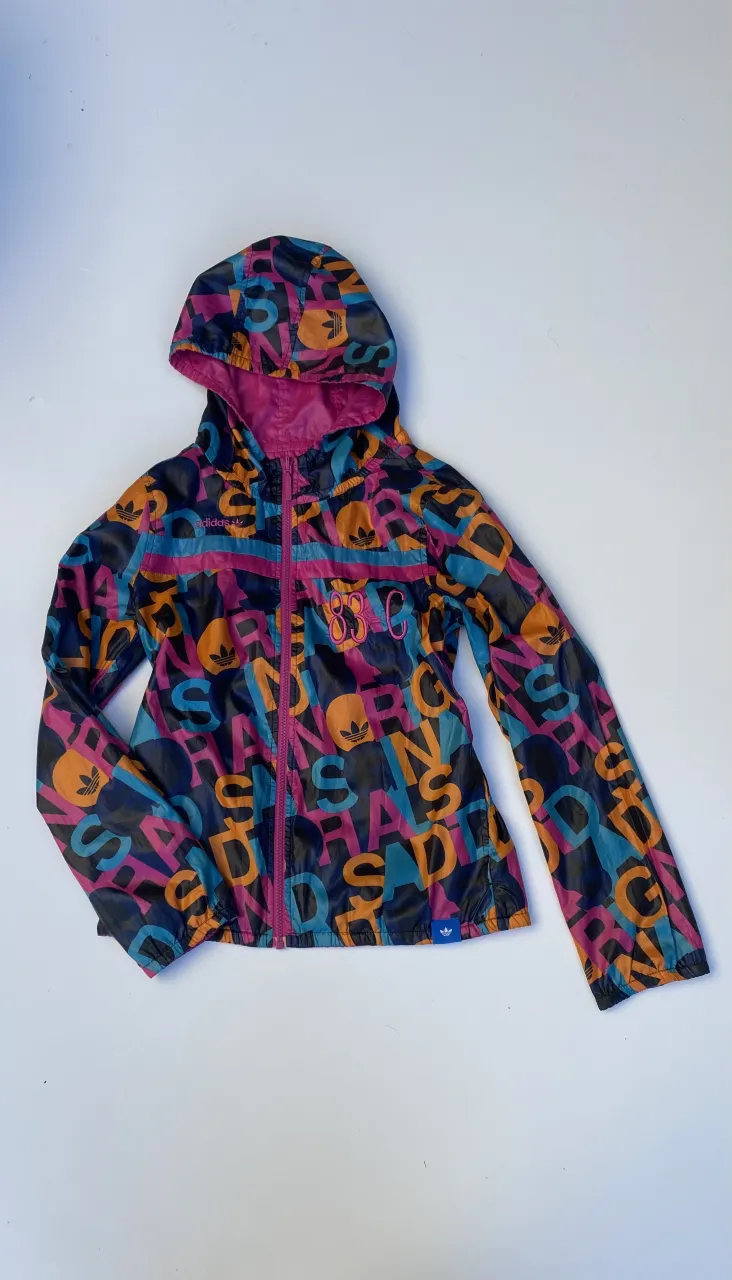 Campera adidas - Vista 2