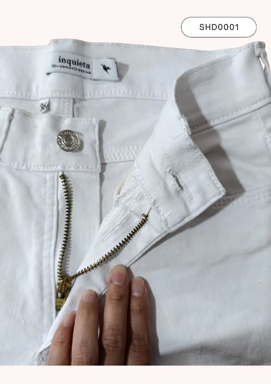 Short Inquieta - Vista 3