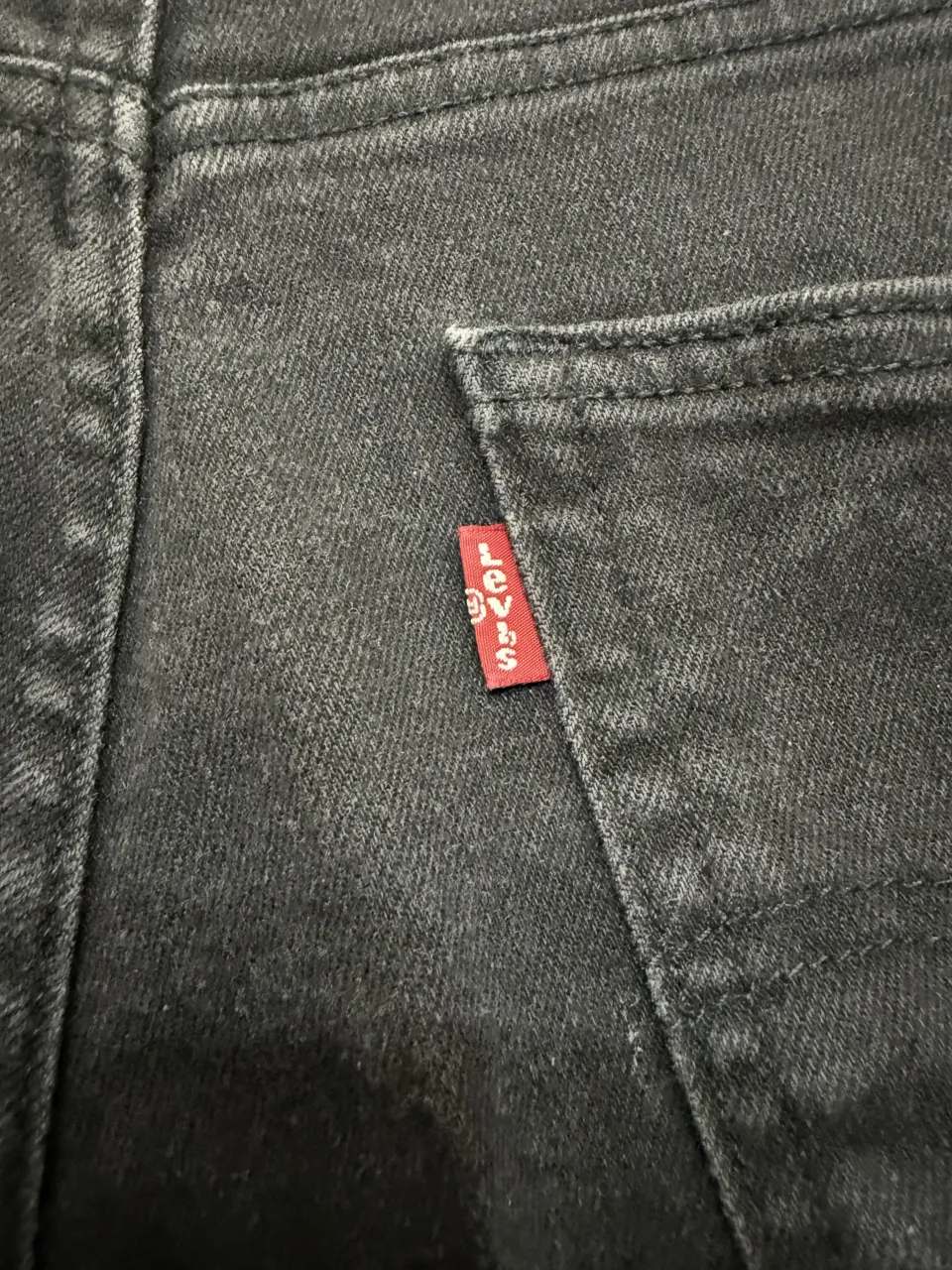 Bermuda Levi's - Vista 7