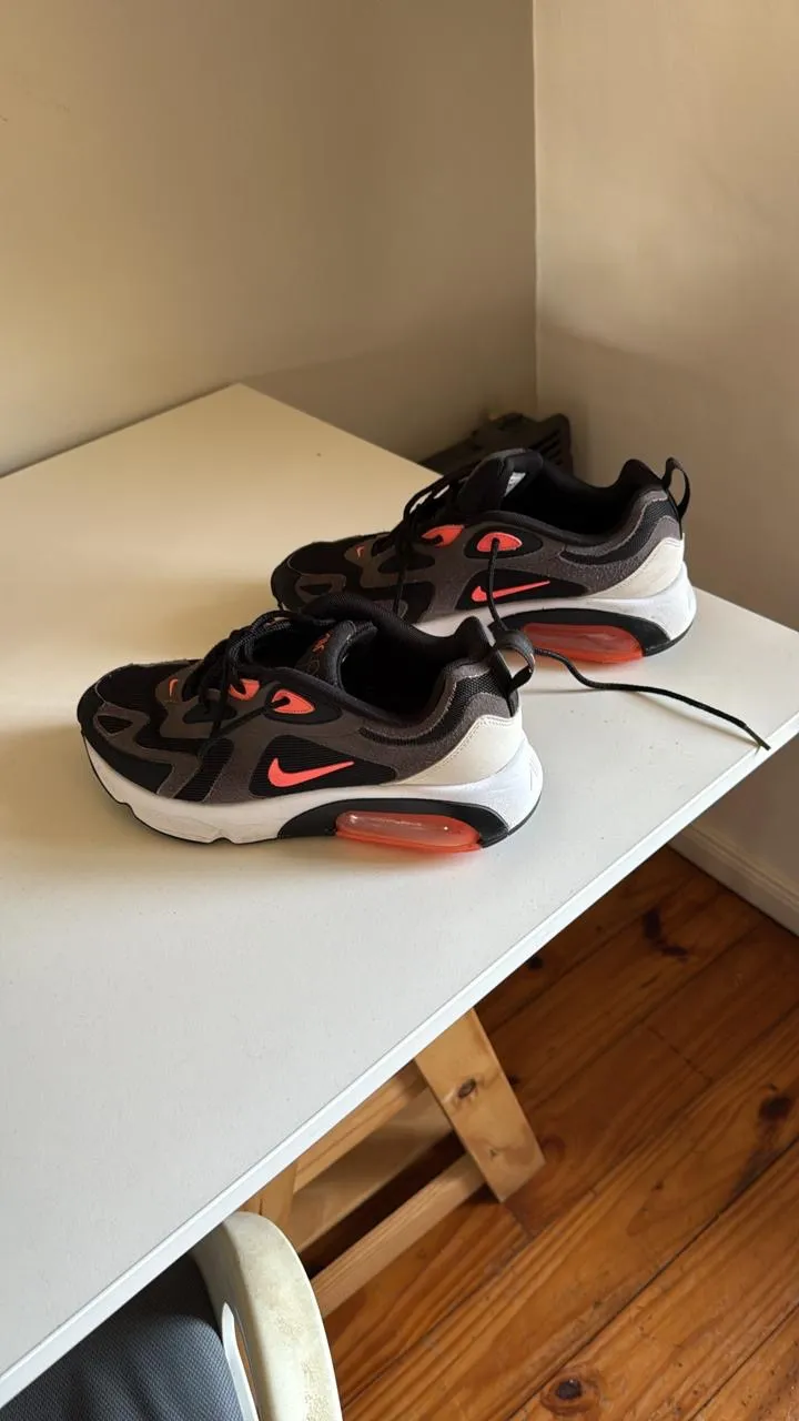 Zapatillas Nike - Vista 2