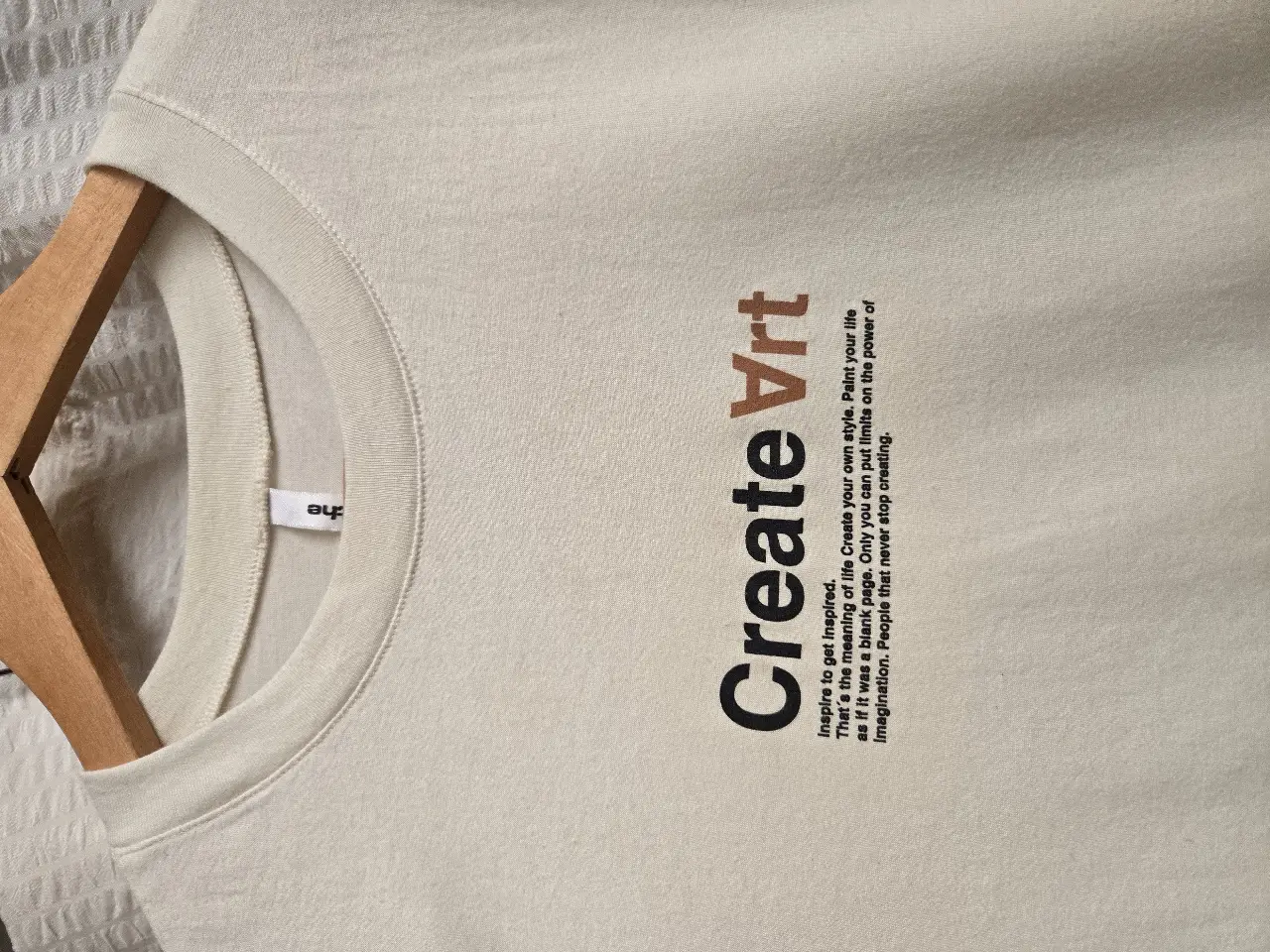 Remera Le Utthe - Vista 2