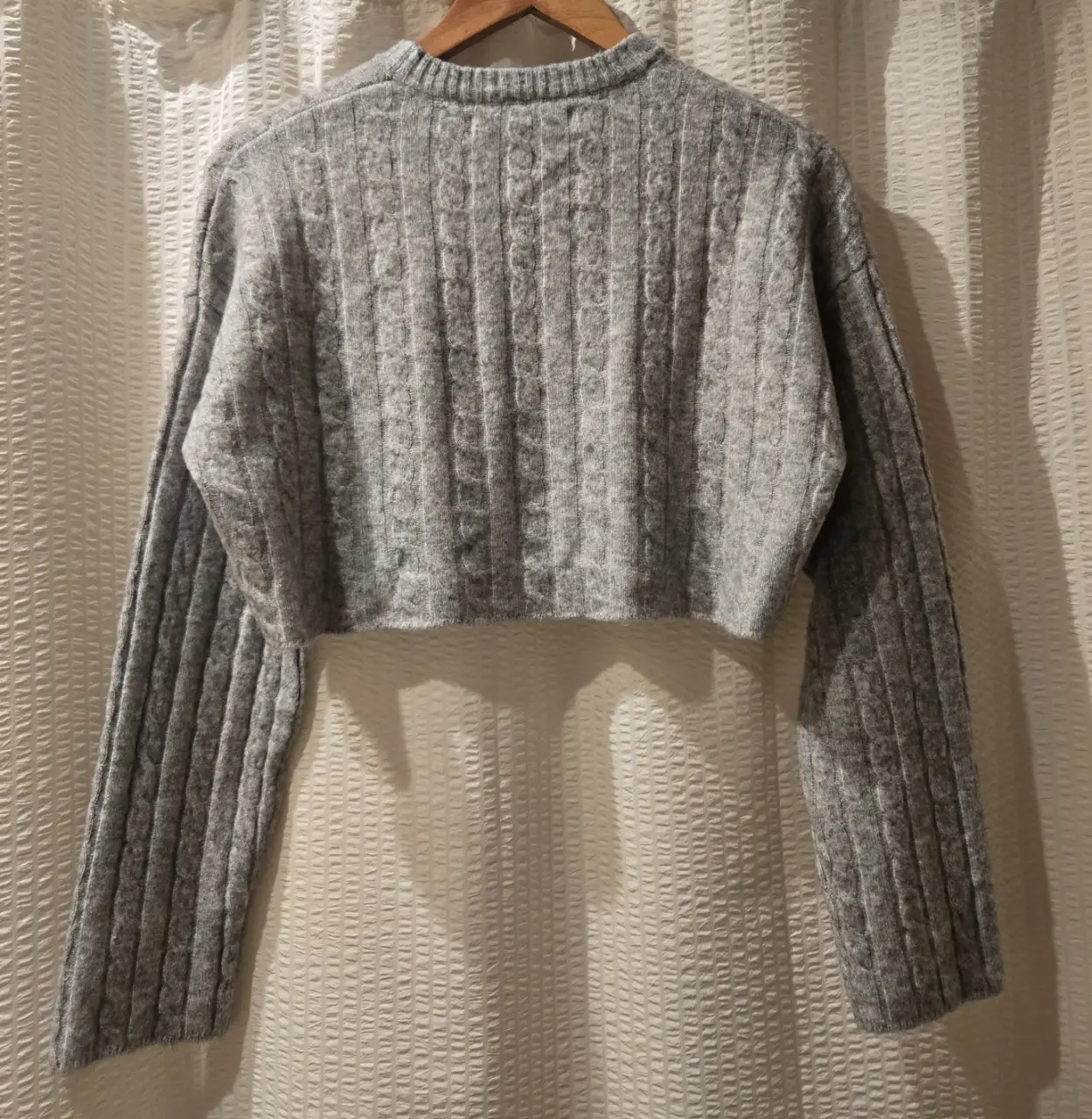 Sweater Bershka - Vista 4