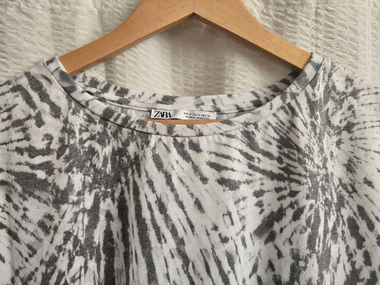 Remera Zara - Vista 2
