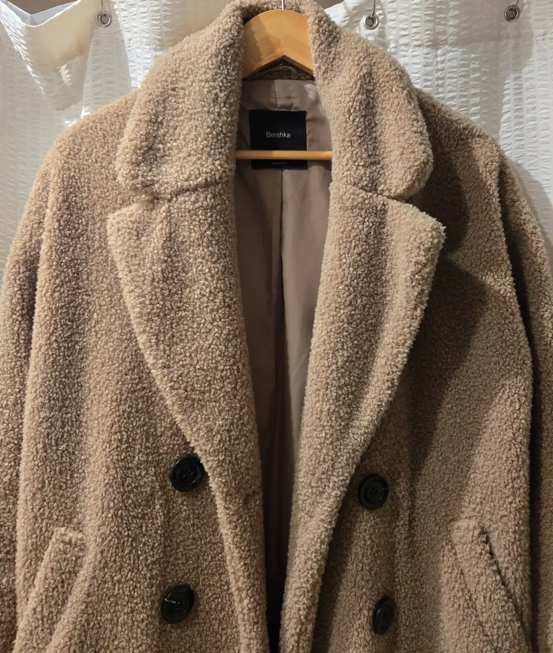 Tapado Bershka - Vista 2