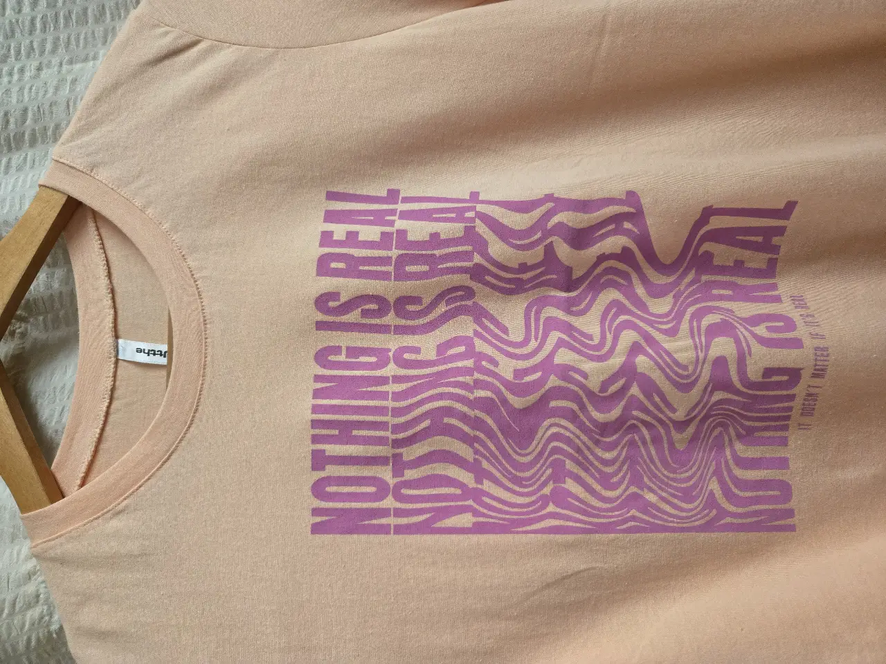 Remera Le Utthe - Vista 2