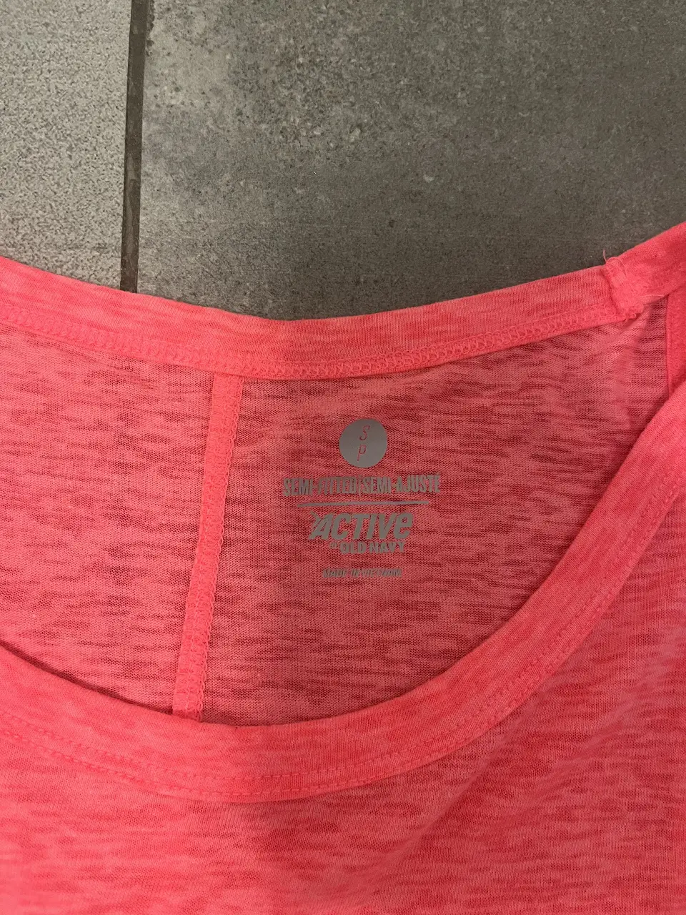 Musculosa Old Navy - Vista 2