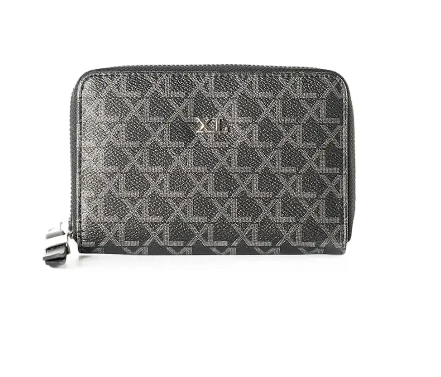 Billetera XL negra con diseño geométrico. Cuenta con cierre y varios compartimentos para tarjetas y billetes. Ideal para organizar tus pertenencias con estilo. En la página oficial está a 29.900