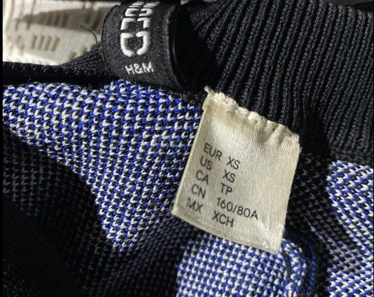 Remera H&M - Vista 3