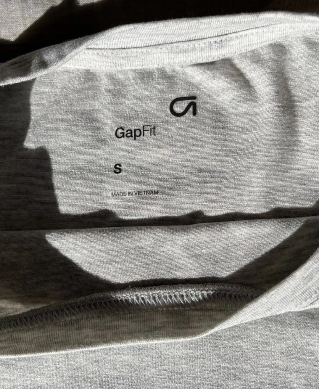 Remera GAP - Vista 2