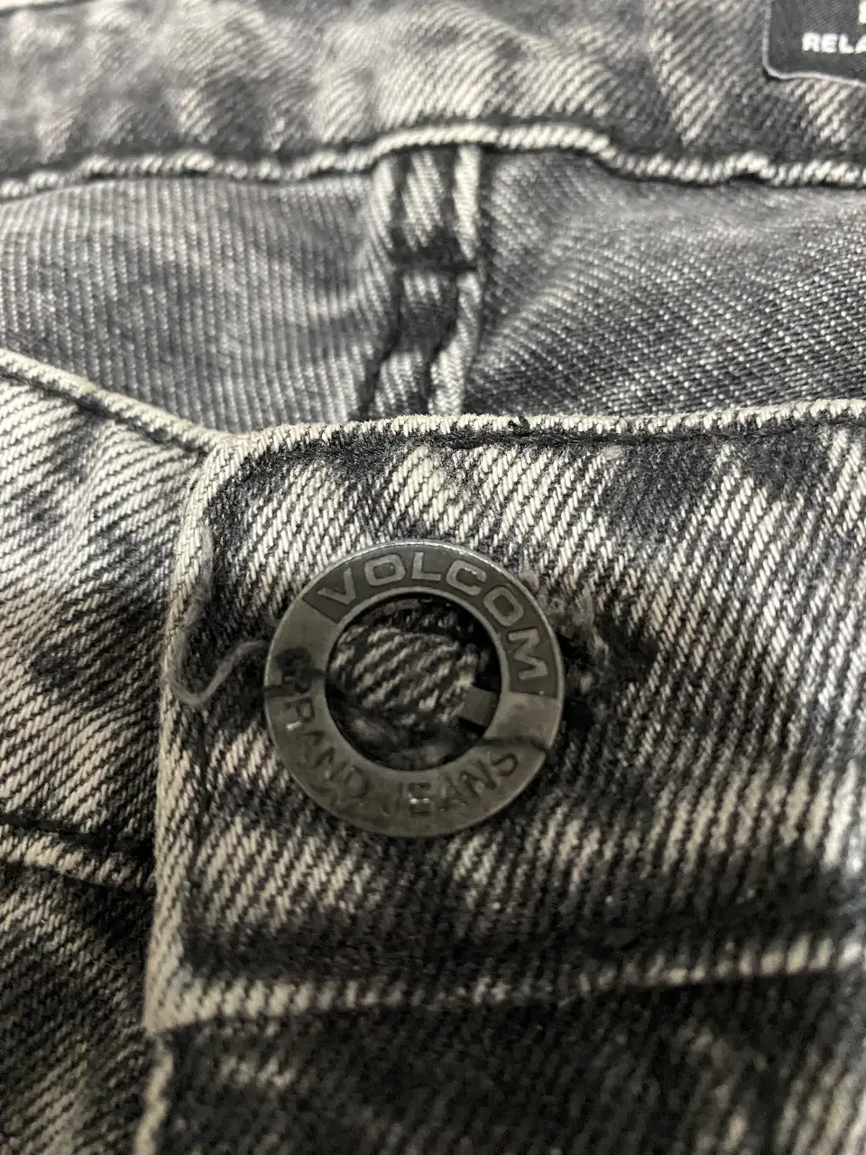 Jean Volcom - Vista 3