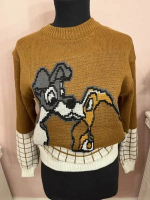 THIS IS FELIZ NAVIDAD