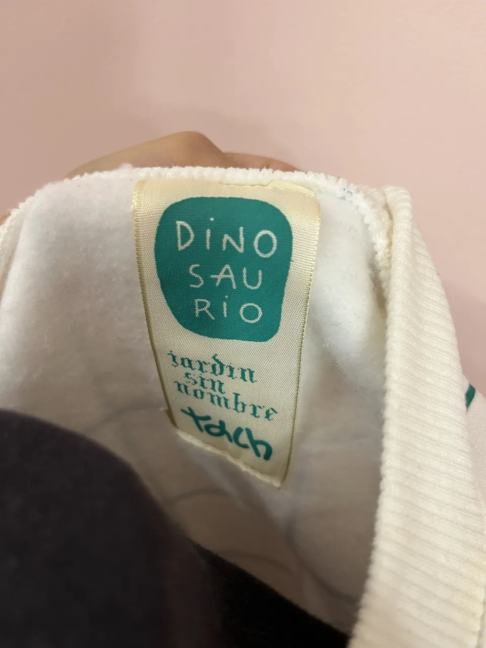 Buzo Dinosaurio - Vista 3