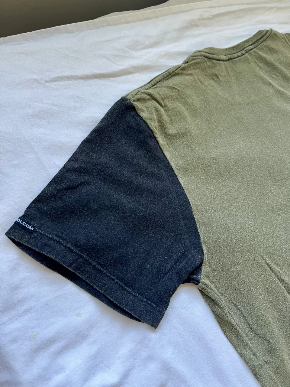 Remera Volcom - Vista 5