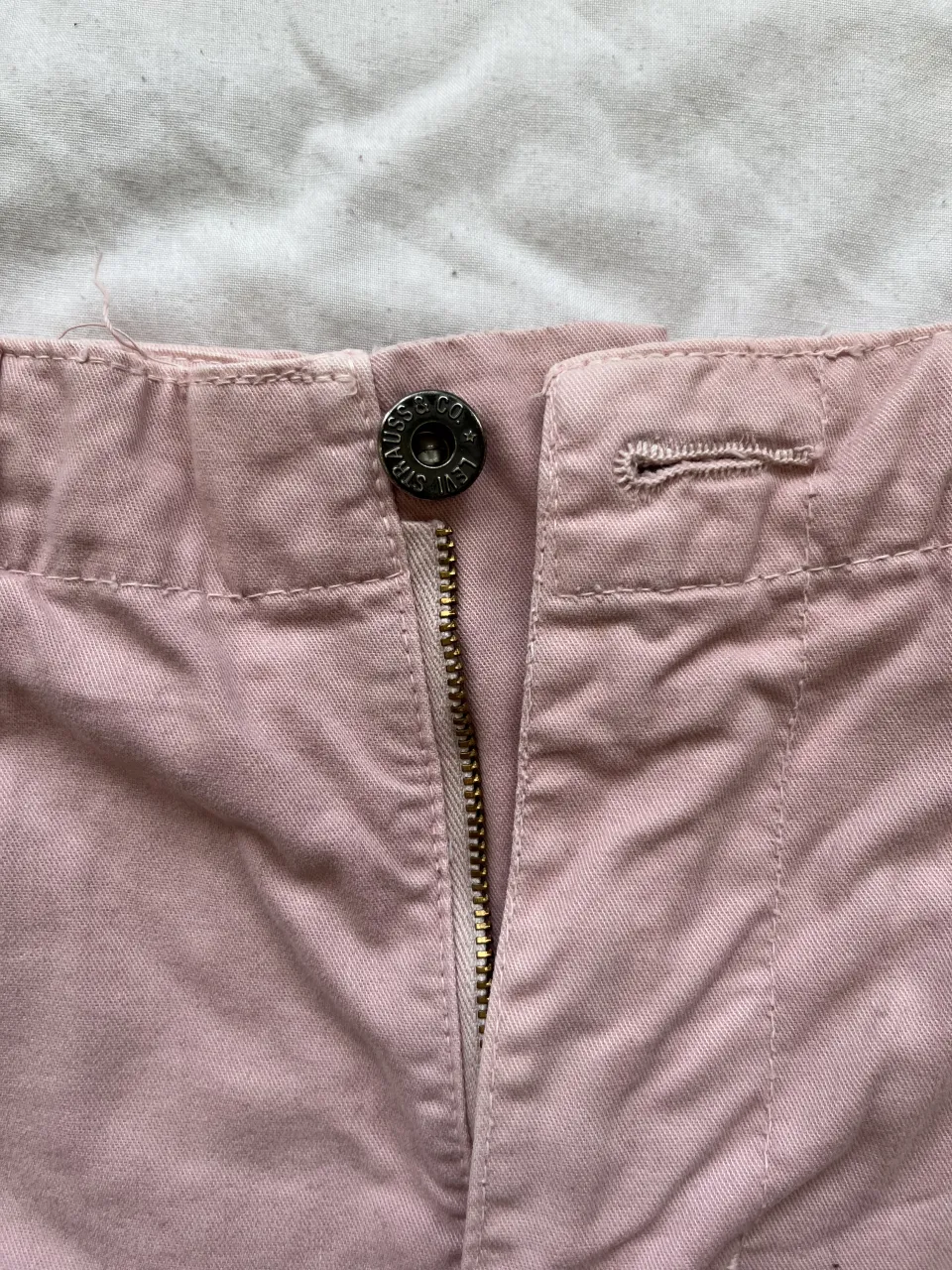 Short Levi's - Vista 3