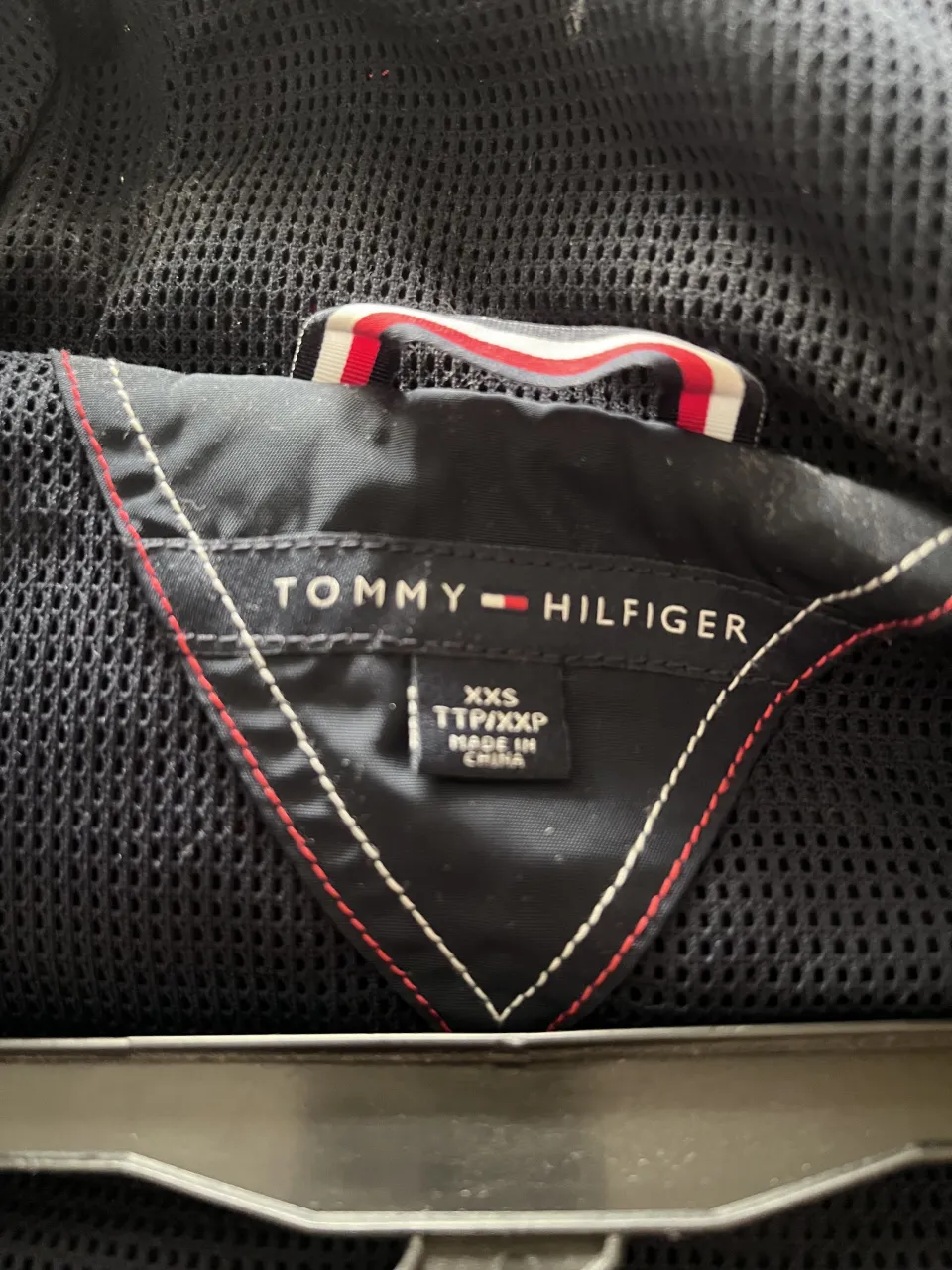 Campera Tommy Hilfiger - Vista 2