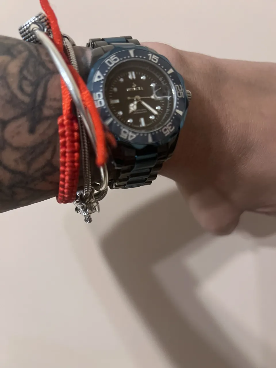 Reloj Invicta - Vista 2