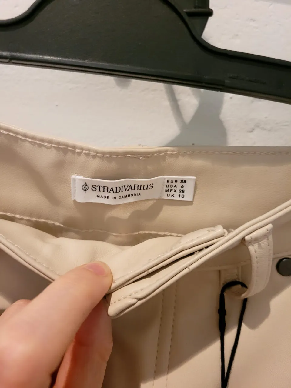 Pantalón Stradivarius - Vista 4