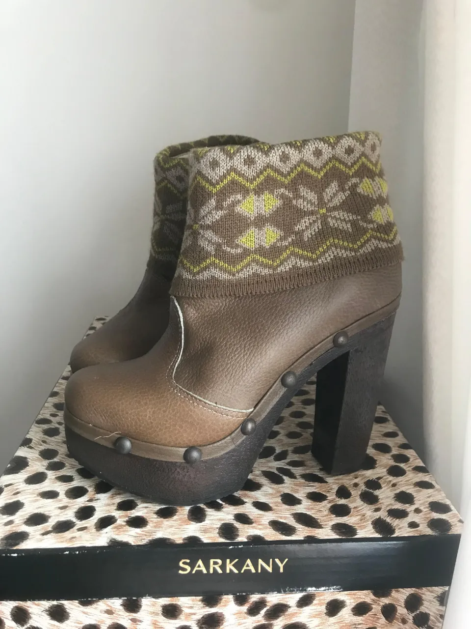 Botines Ricky Sarkany - Vista 2