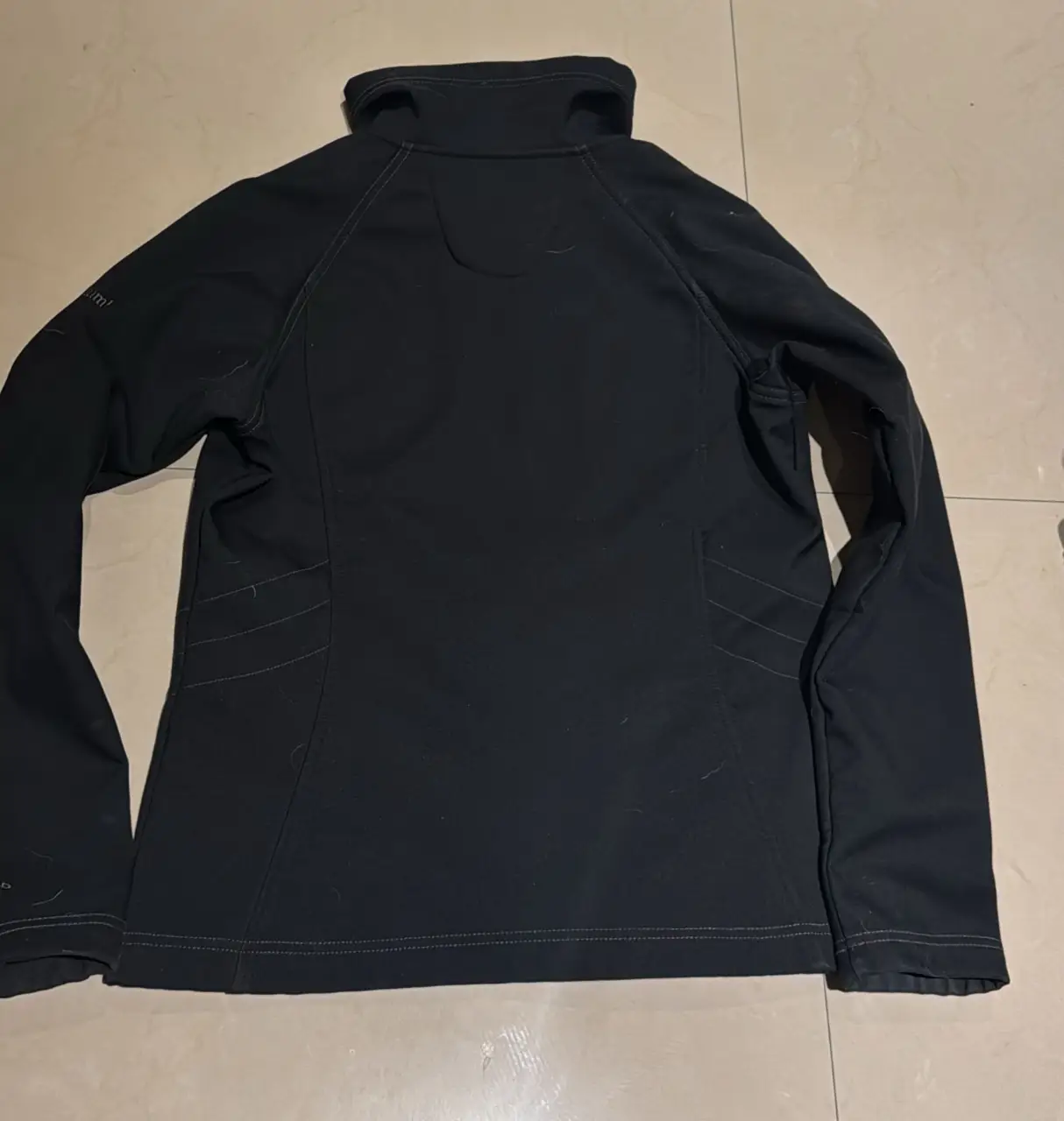 Campera Columbia - Vista 2