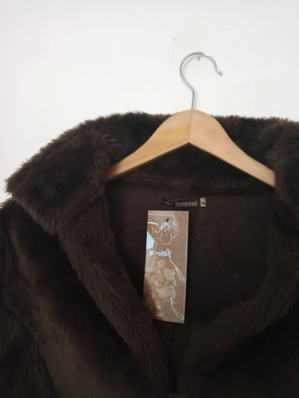 Campera Rimmel - Vista 3