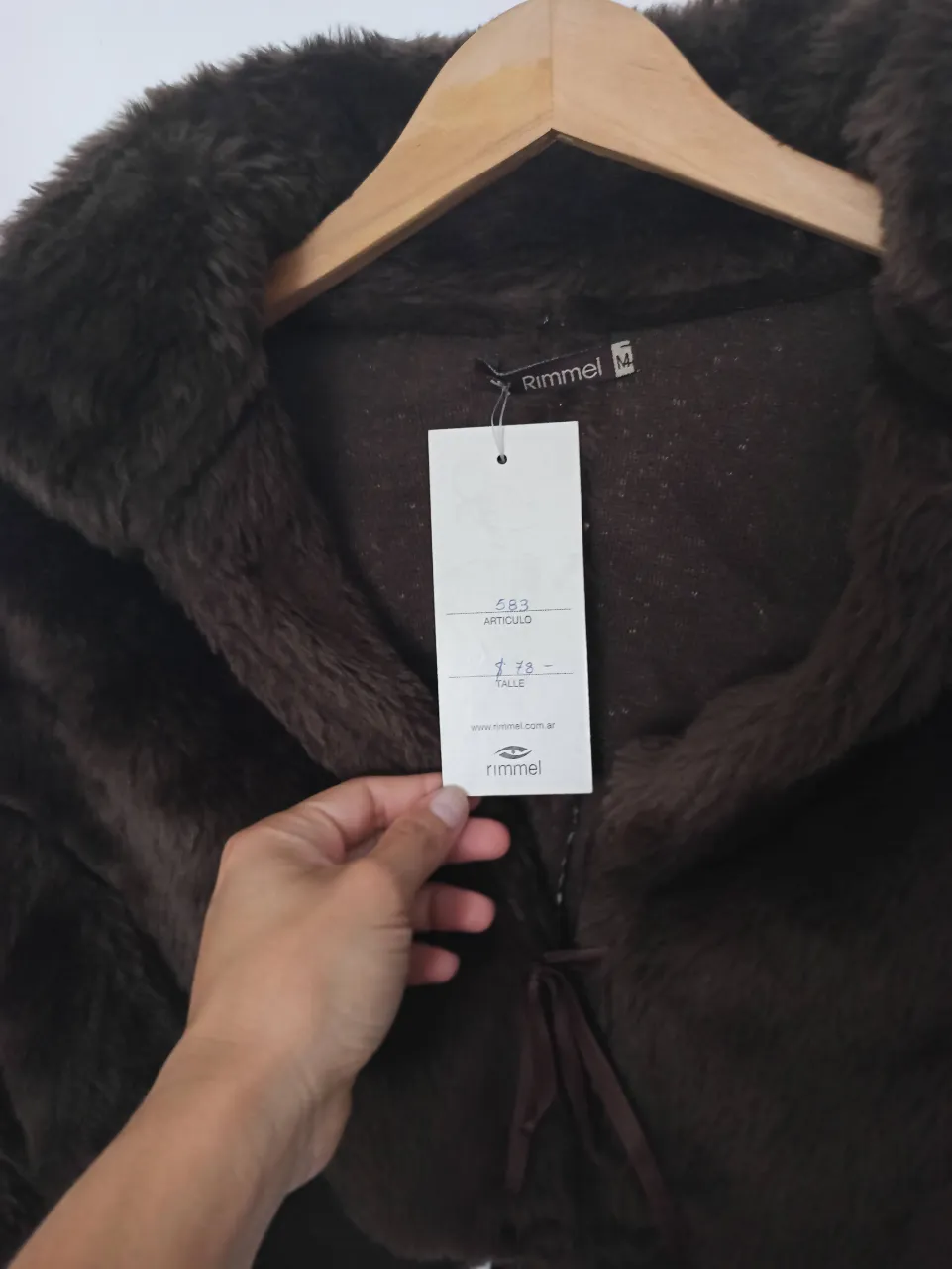 Campera Rimmel - Vista 2