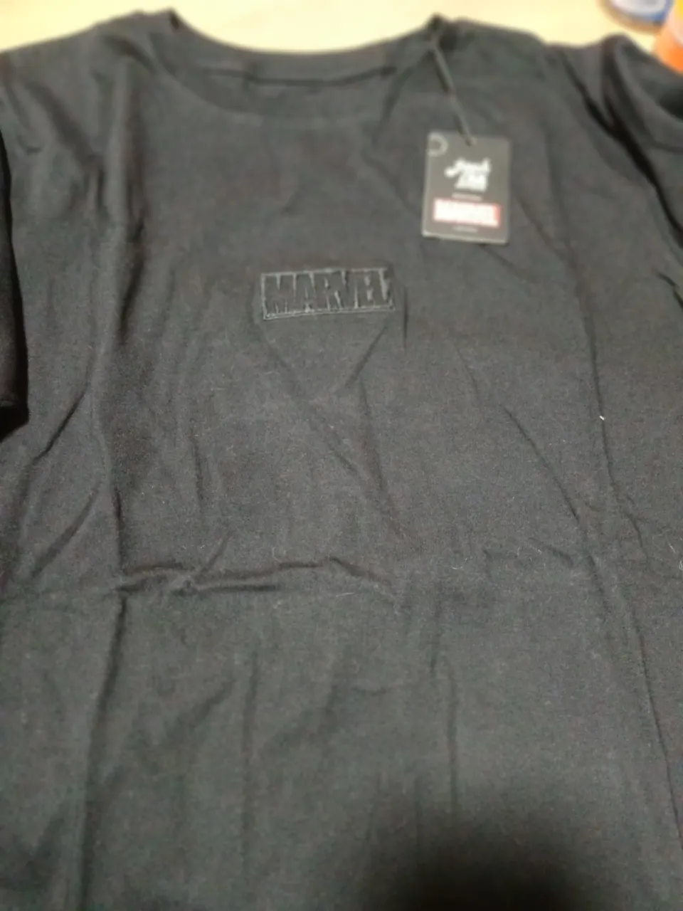 Remera Marvel - Vista 3
